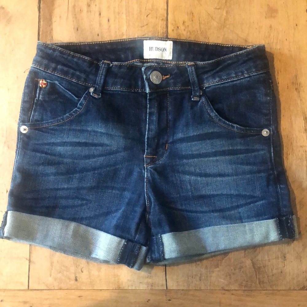 Like new girls size 14 Hudson shorts